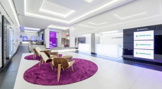Ilunion Suites Madrid - 17