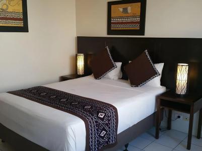 Smugglers Cove Beach Resort & - 29