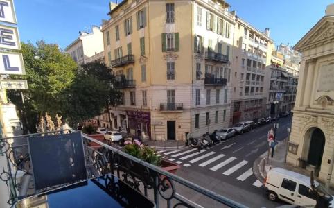 Hôtel Parisien - 120