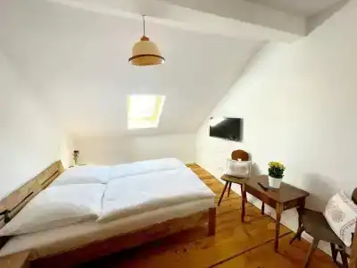 Bayerischer Hof - 42