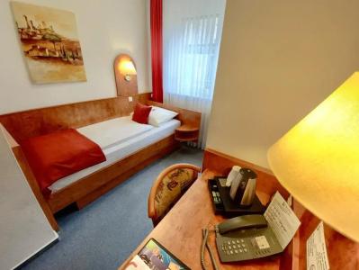 West an der Bockenheimer Warte - 12