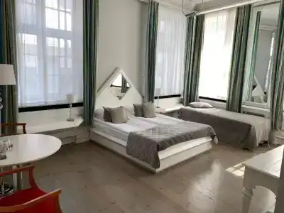 Boutique Kristofs - 131