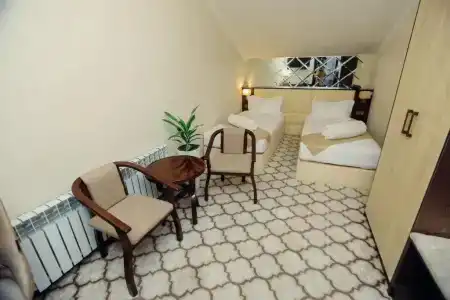 Royal Grand - 4