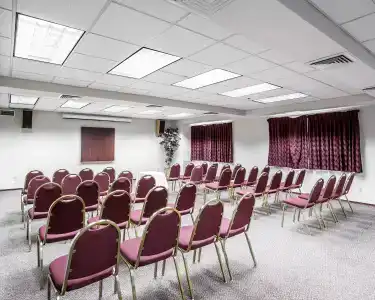 Quality Inn Grand Suites Bellingham - 18