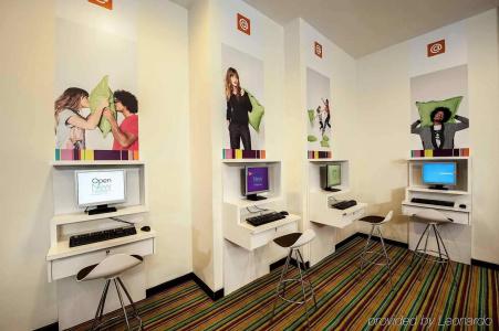 Ibis Styles Fraser Business Park - 16