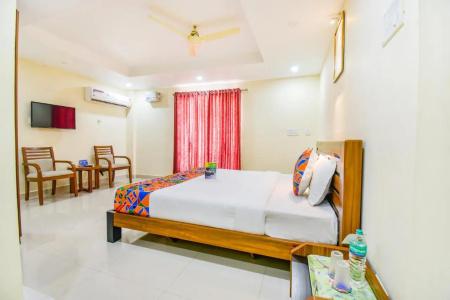 FabSri Krishna Residency Airport - 21