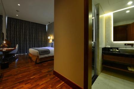 The Avenue - 32