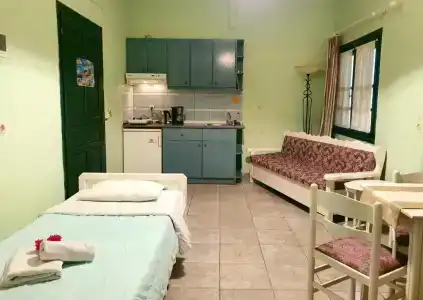 Dioskouroi Apts - 78