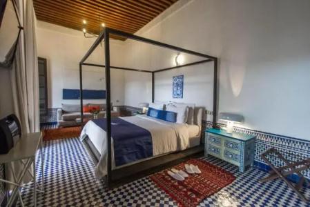 Riad Braya - 25