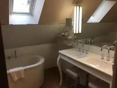 Best Western Premier Grand Monarque & Spa - 82