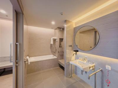 S Sriracha & Residence - 27