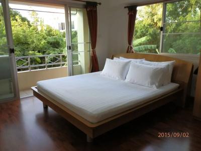 Sandy Serviced Apartment - 39