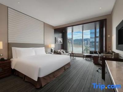 Radisson Blu Plaza Chongqing - 73