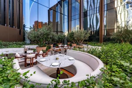 The Dubai Edition - 11