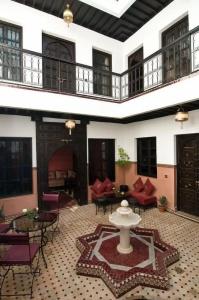 Riad Bb - 0