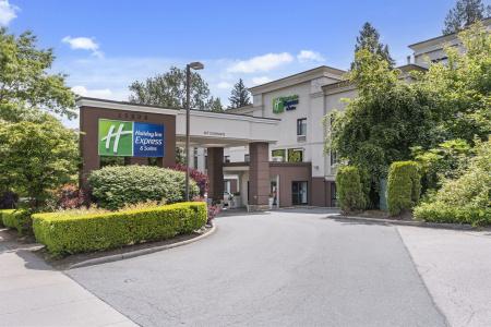 Holiday Inn Express and Suites, an IHG - 38