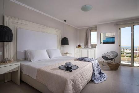 Notos Heights & Suites - 134