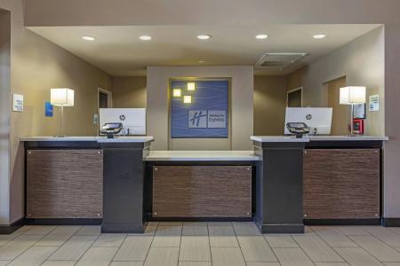 Holiday Inn Express, An Ihg - 19