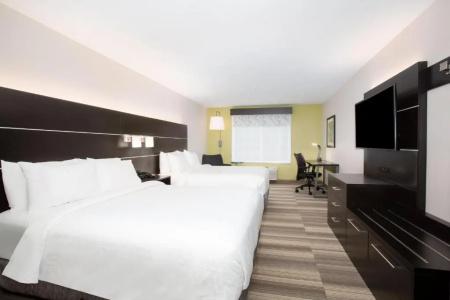 Holiday Inn Express & Suites, an IHG - 54