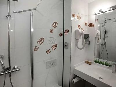 Mercure Lisieux - 47