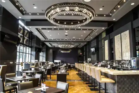Hilton/ Fallsview and Suites - 22