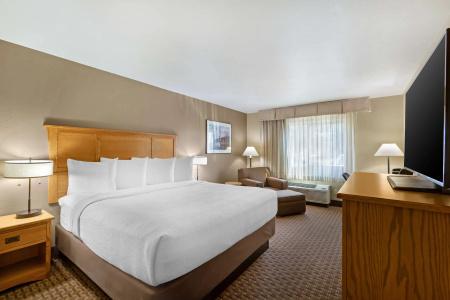 Best Western Plus Grantree Inn - 69