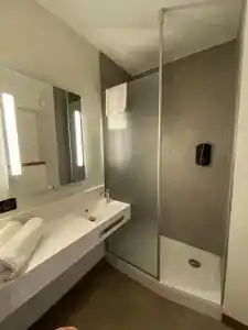 b&b hôTel Clermont Ferrand Centre - 34