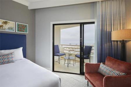 The Waterfront Beach Resort, A Hilton - 68