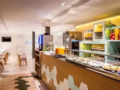 ibis Styles Barcelona Centre - 21