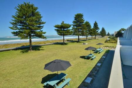 Whispering Sands Beachfront - 78
