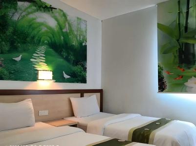 Mega Inn - 3
