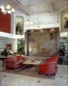 Best Western Plus Inn - 16