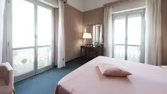 Esplanade - 41