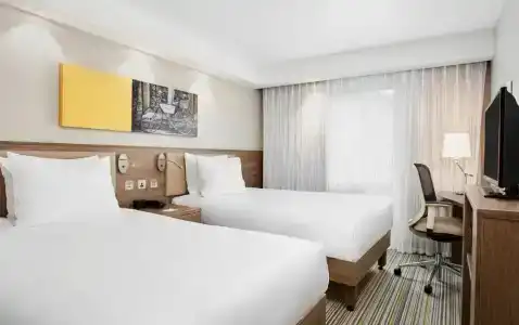 Hampton by Hilton Oxford - 24