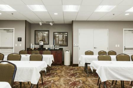 Hampton Inn - 38