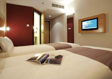 ibis Muscat - 23