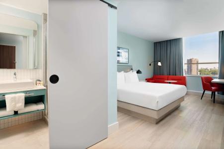 Hyatt Place London City East - 30