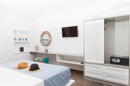 Lindos Del Mar Suites - Adults Only - 33