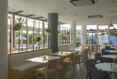 Coral Ocean View - Adults Only - 10