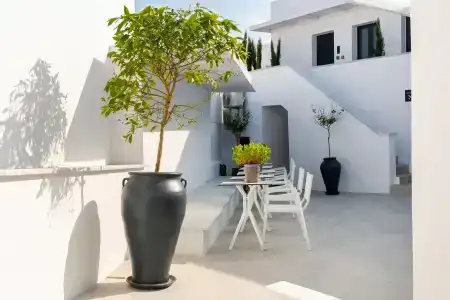 Central Boutique by naoussa hills adults only - 17
