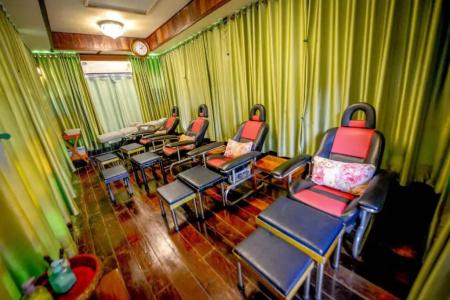 Mrk Resort & Massage - 2