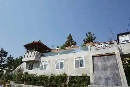 Tanya Baan Bon Doi - 0
