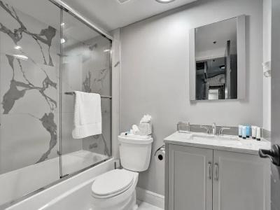 The Alexander All Suites - 378