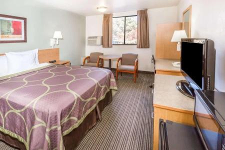 Super 8 by Wyndham - 19
