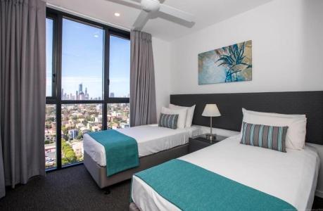 Synergy Broadbeach - Official - 99