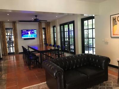 Luxe Residence - 9