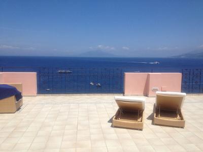 Capri Inn - 9
