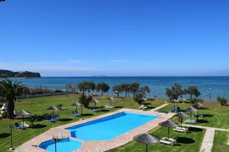 s&c Kosmos Beach Resort - 24
