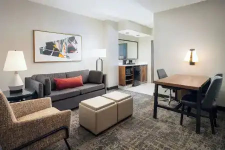 Embassy Suites - 64