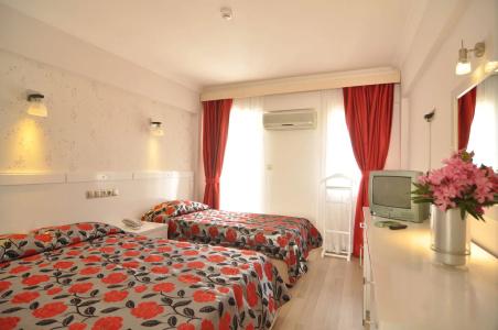 Delfi Spa & Wellness Center - 4